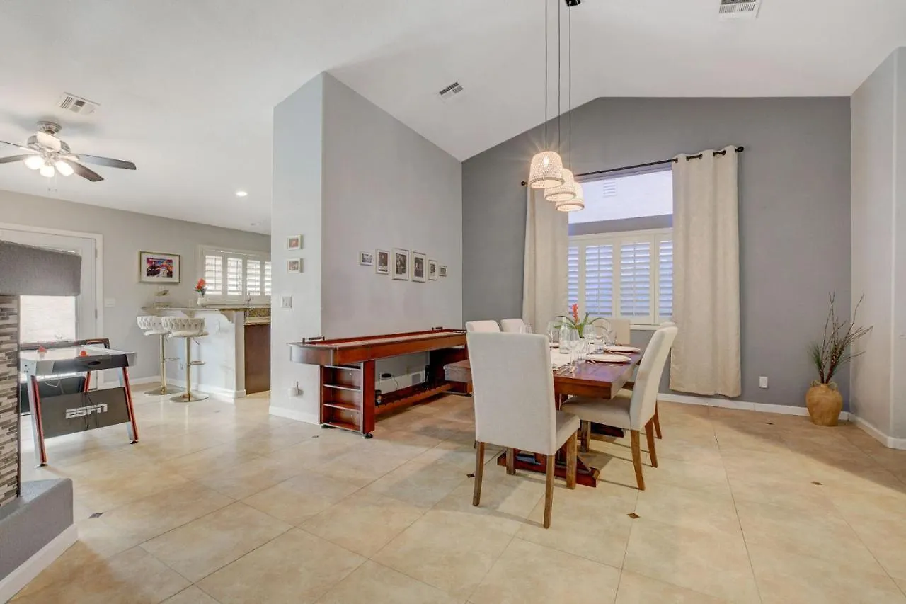 Villa Mirage Pool House - Heart Of Lv, Swimming Pool, Games, Heavenly Relaxation Las Vegas